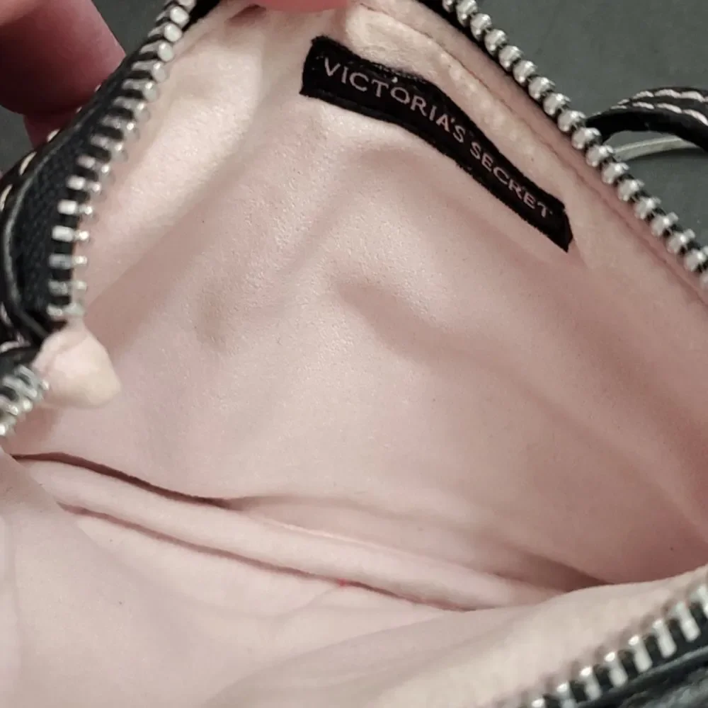 Victorias Secret adorable wristlet